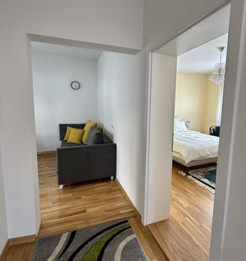 B Home Apartment For Rent سراييفو المظهر الخارجي الصورة